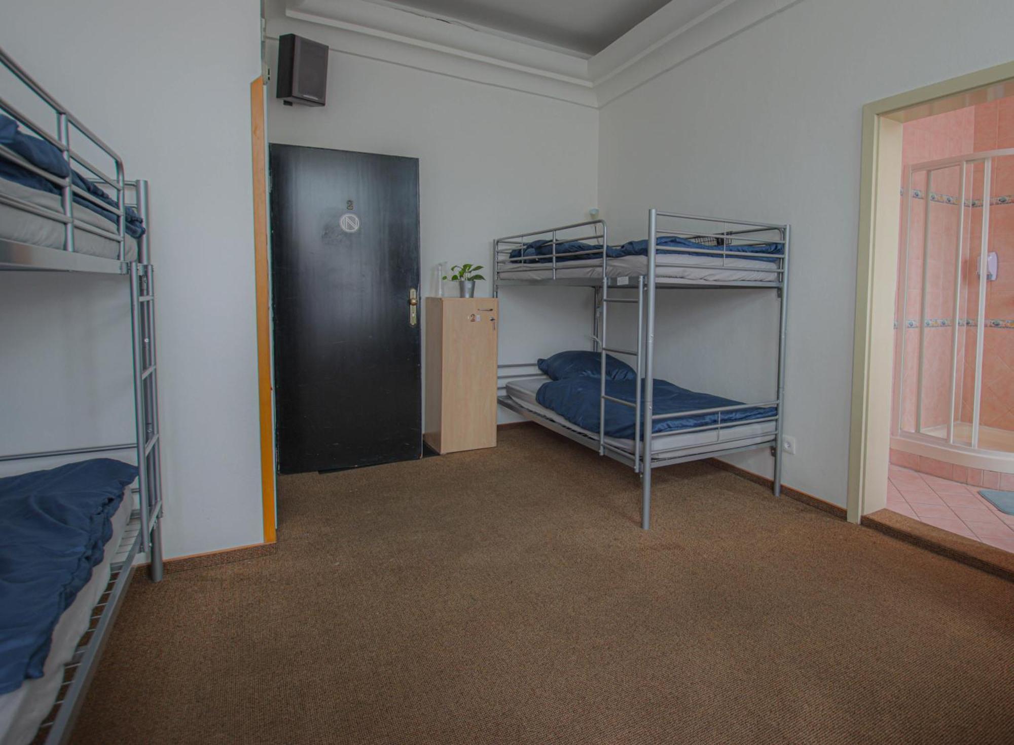 In Hostel פראג מראה חיצוני תמונה